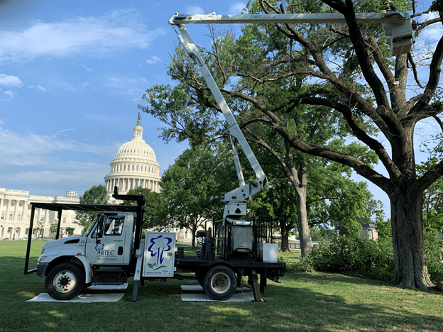 RTEC Crew at US Capitol building performing hazard mitigation